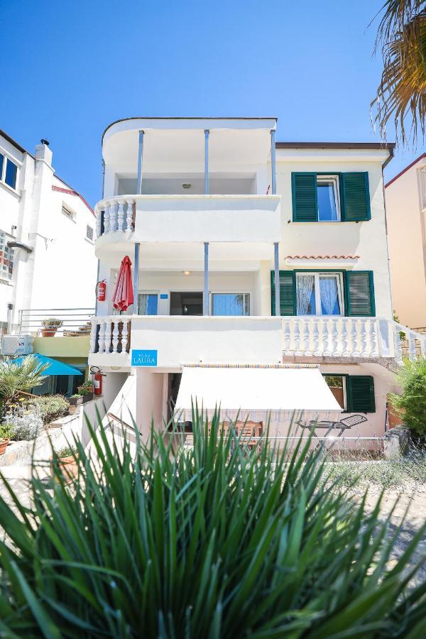 Apartments Malic เพทรอซาเน ภายนอก รูปภาพ